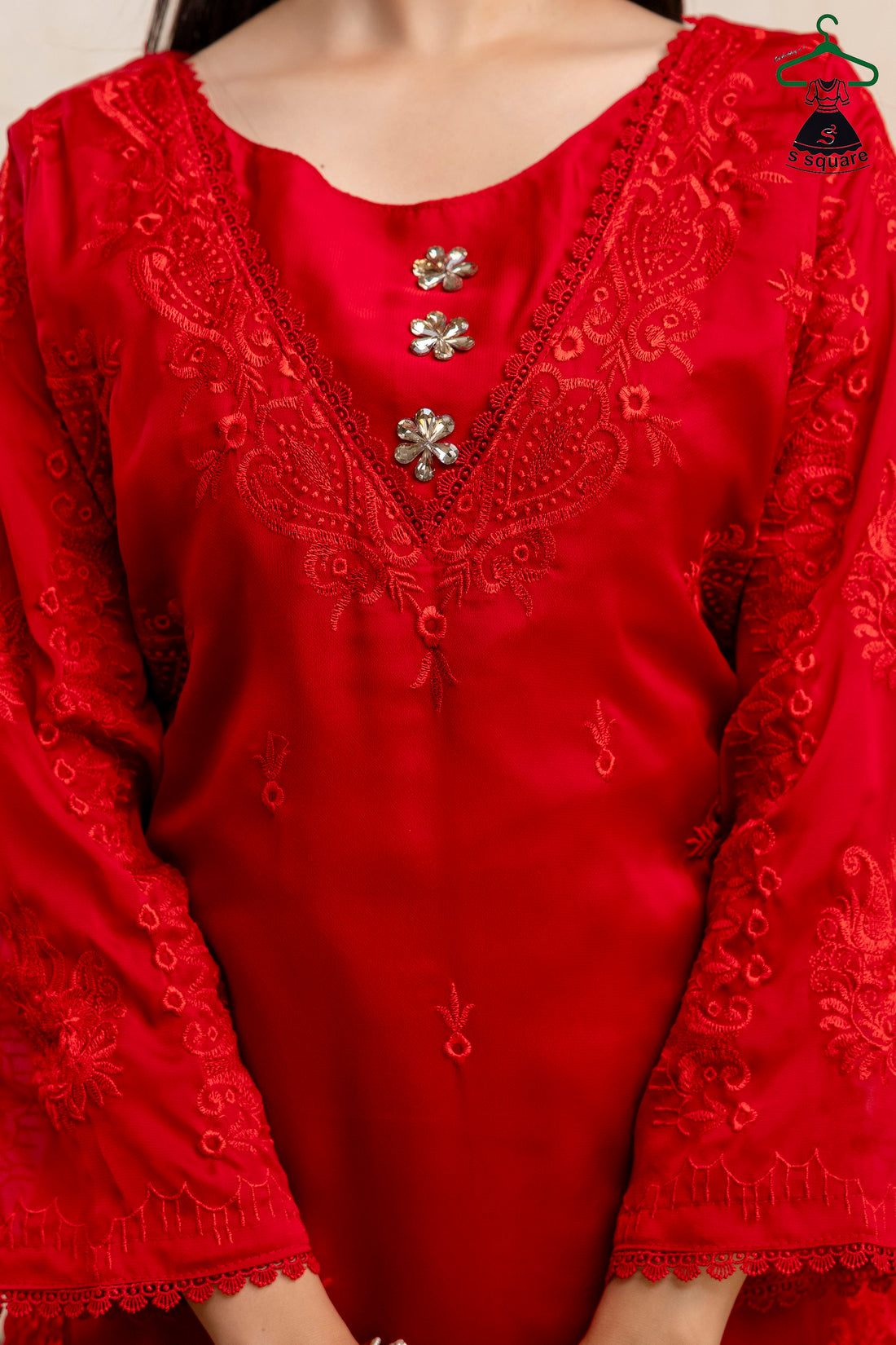 Self Embroidered 3 Piece Suit Embellished With Stone Kurti Dupatta Nd Bottom