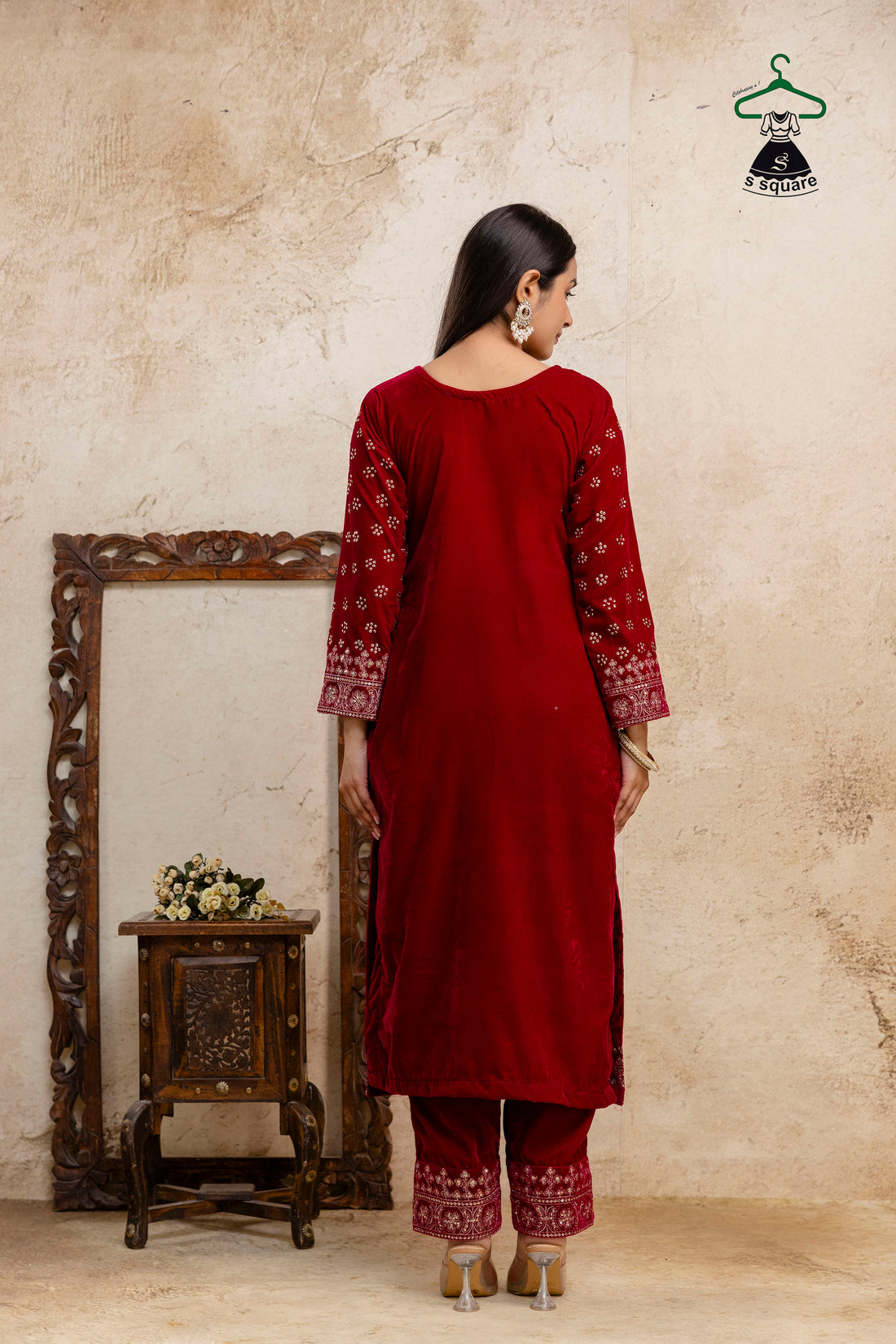 Winter Collections 3piece Velvet Suit Heavy Neck Embroidered & Spray Allover