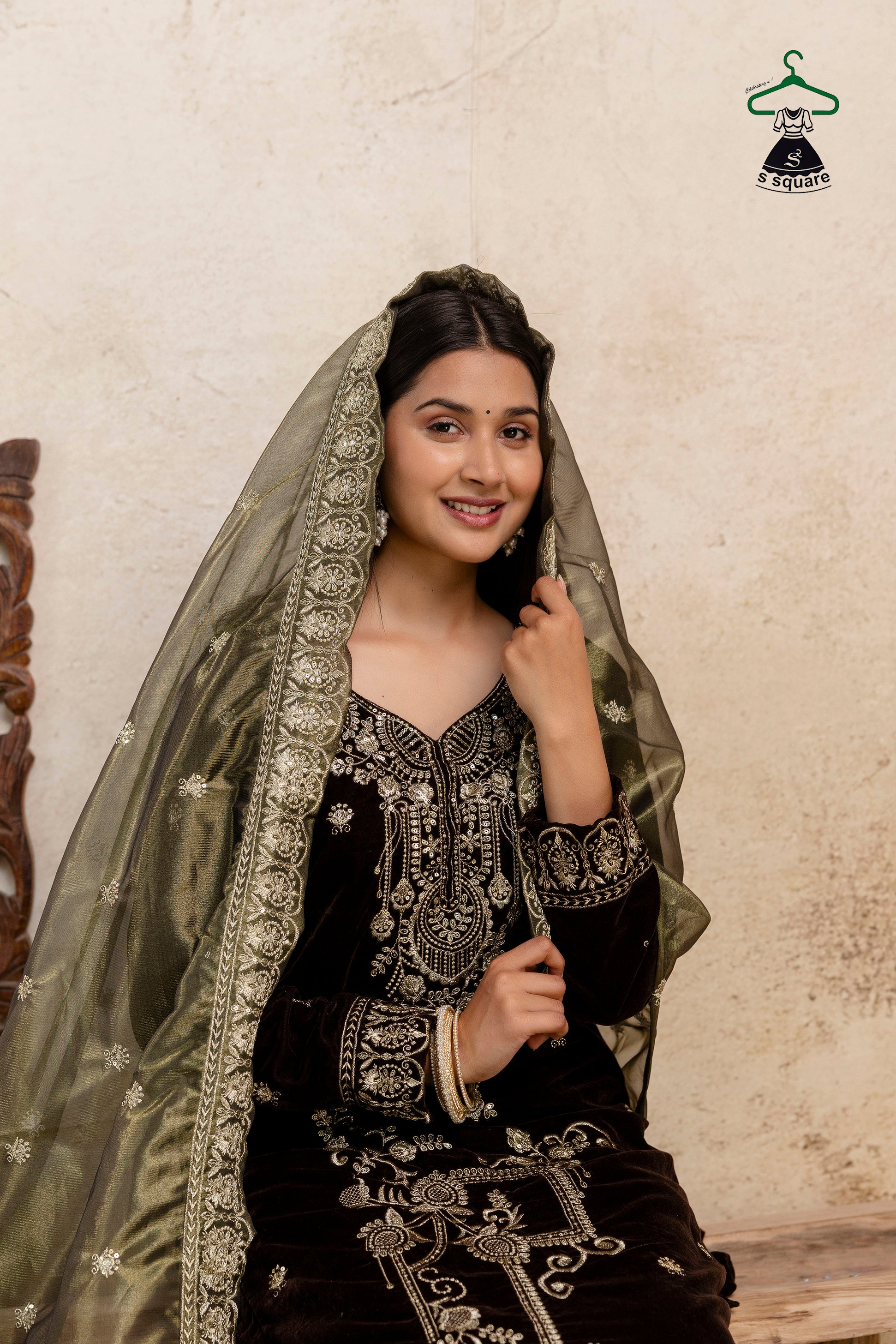 Winter Collection 3 Piece Velvet Suit Stylish Embroidery On Kurti Border On Dupatta