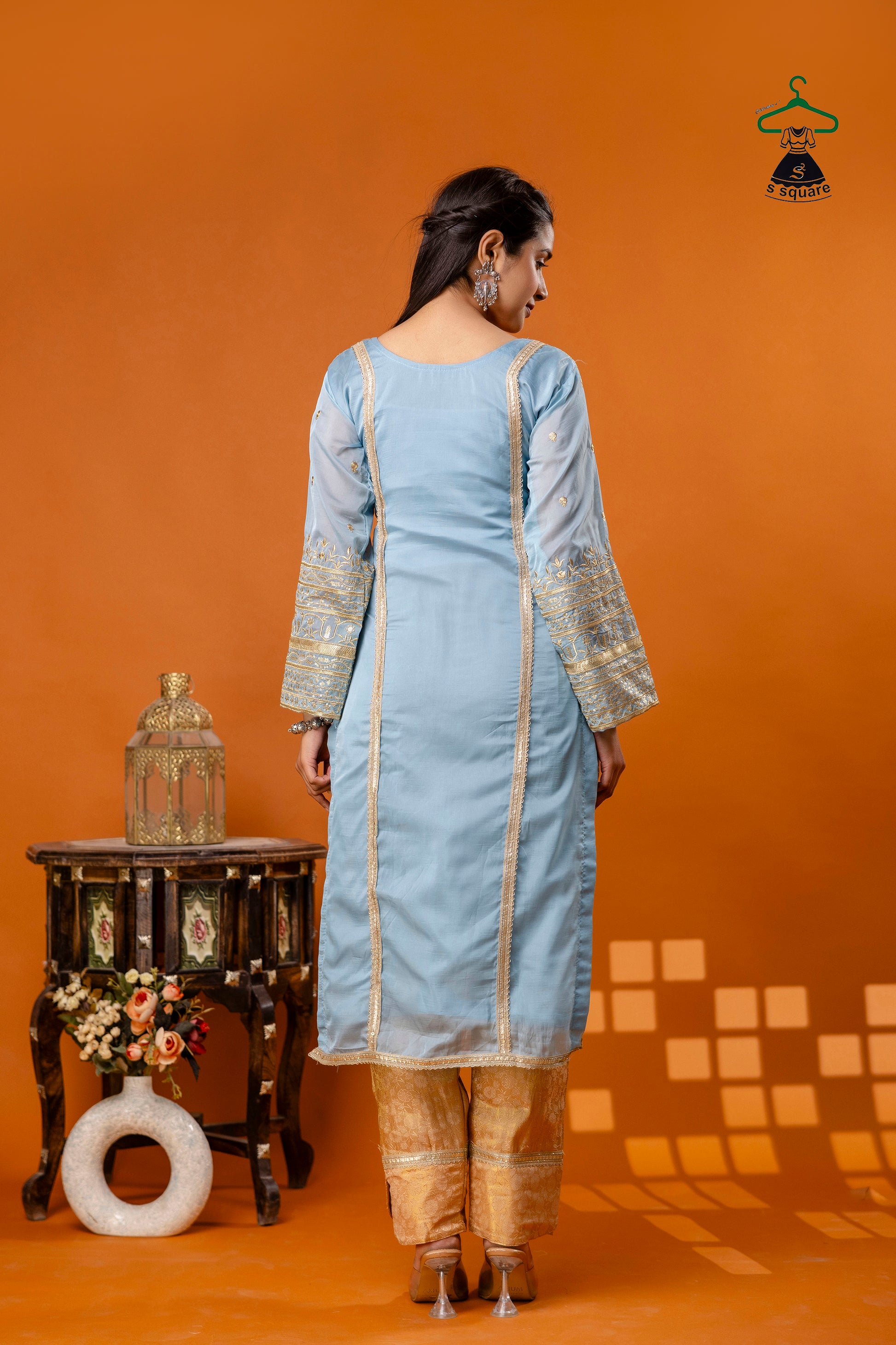 Zari Embroidery 3Piece Suit With Brocade Bottom